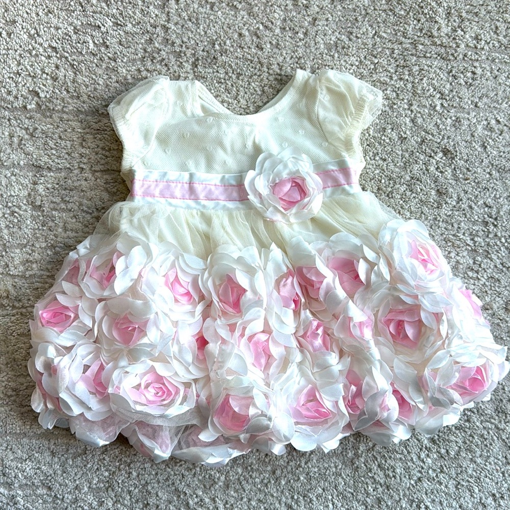 *LIKE NEW* Nannette Baby White and Pink Satin Floral and Tulle Lined Dress- 12 M
